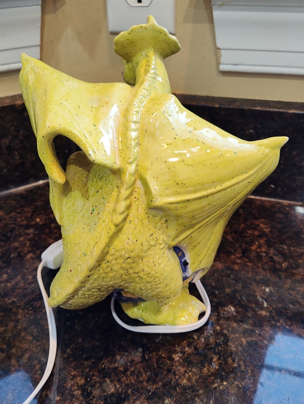 Dragon Globe Ceramic Night Light/Lantern- 9.5"H x 8.5"W, Yellow/Blue, Fine Art - Picture 5 of 12